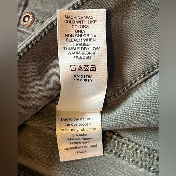 M Jeans by Maurices Dusty Olive Green High Rise Women's Jeans Large Short - Picture 8 of 16